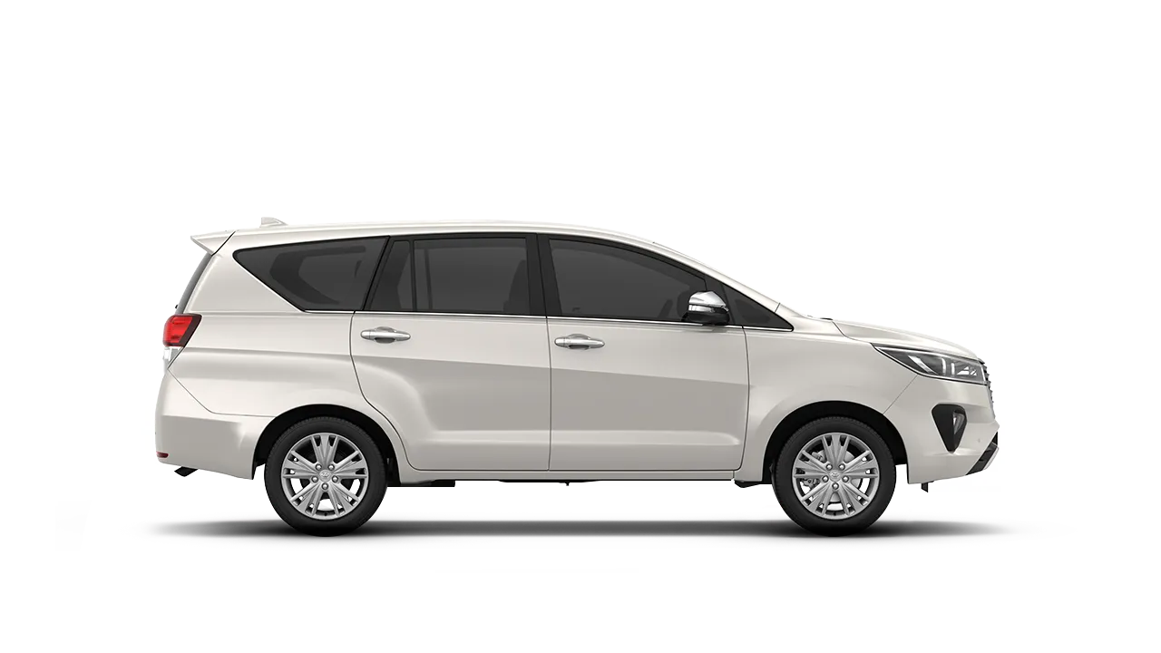 Toyota Innova - MUV in Chhatrapati Sambhajinagar Aurangabad Maharashtra